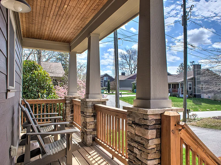 23 Roxboro Dr — Photo 36