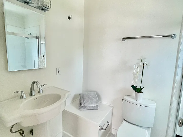 1534 N Avenue 47 #A — Photo 8
