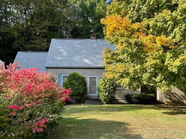 669 Nottingham Drive, Georgia, VT 05478