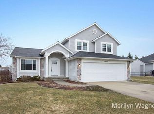 6776 Hartman Dr SE, Caledonia, MI 49316