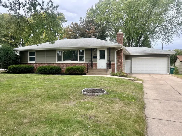 5429 Sumter Ave N, New Hope, MN 55428
