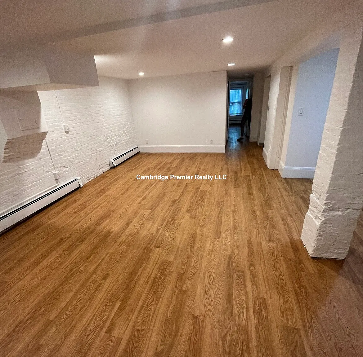 2 bed, 800 sqft, $2,900 — Photo 1