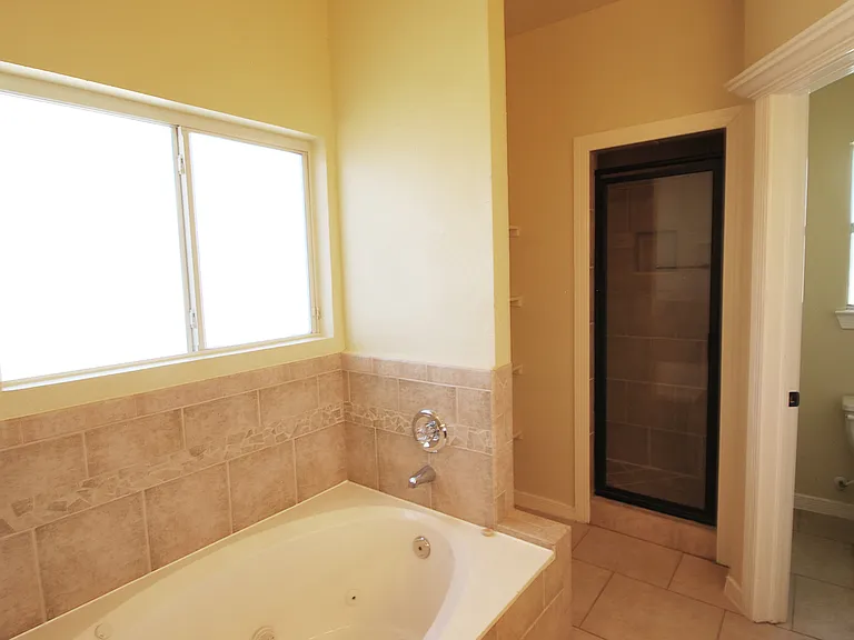 5513 Ignacio Frias Dr — Photo 23