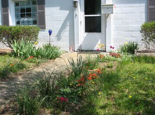 715 W 49th St, Richmond, VA 23225