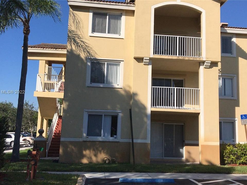 1st image of 2640 S University Dr APT 215