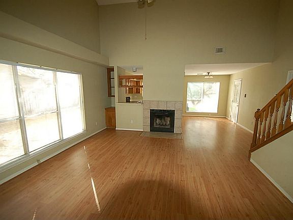 4th image of 13607 Lynnville Dr