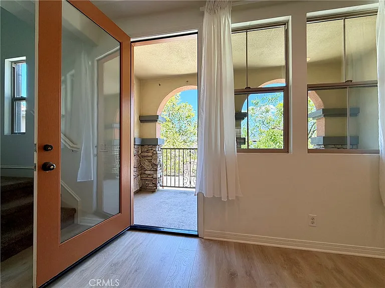 606 Asbury — Photo 15