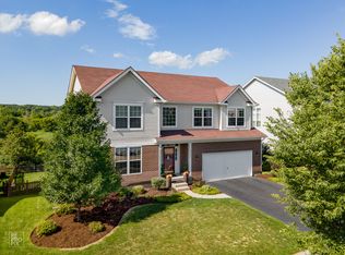 563 Barclay Dr, Bolingbrook, IL 60440