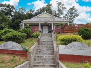 43 Ravine Ave, Glen Cove, NY 11542