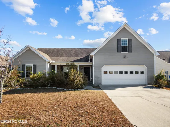 403 Tree Court, Holly Ridge, NC 28445