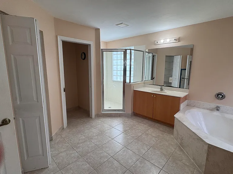 6457 Adriatic Way — Photo 18