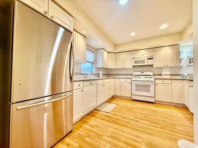 798 Tysens Ln, Staten Island, NY, 10306