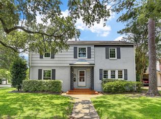 2401 Dryden Rd, Houston, TX 77030