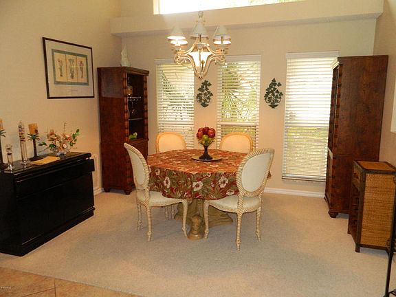 Formal Dining