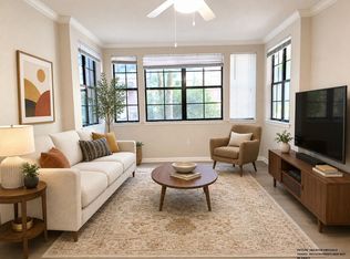 911 N Orange Ave APT 122, Orlando, FL 32801
