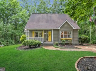 34 Sassafras Grv, Dawsonville, GA 30534