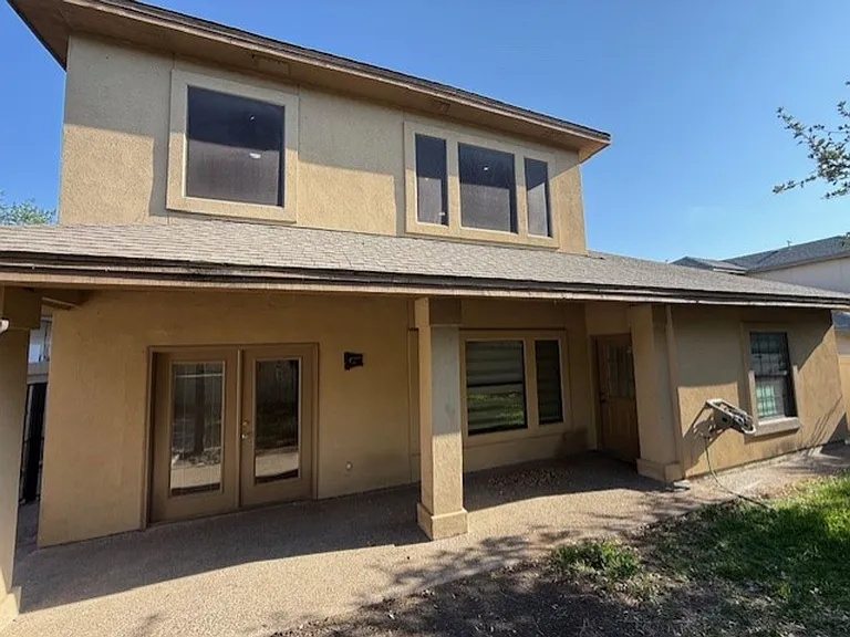 2912 Sundance Loop — Photo 25