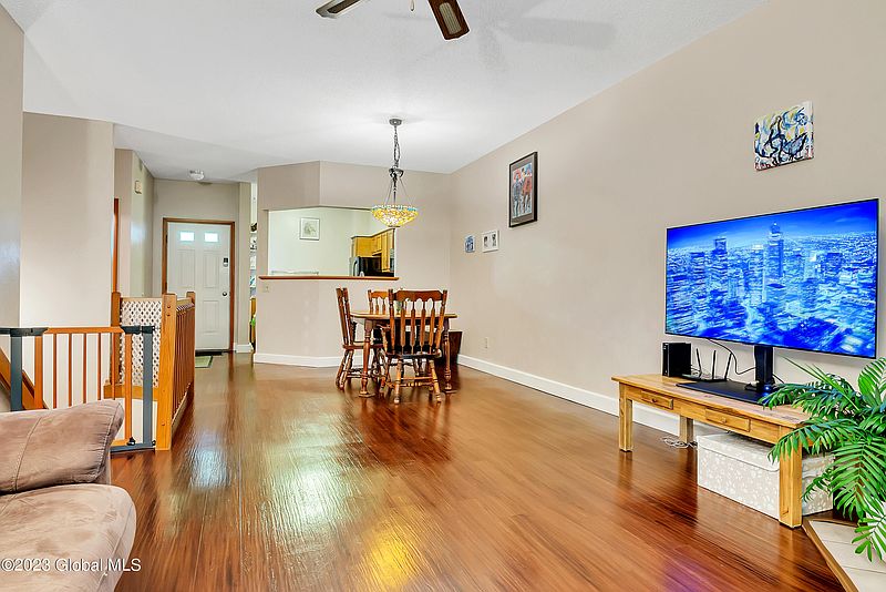 5th image of 5102 Forest Pointe South Drive