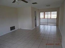 4th image of 4901 NW 58th St