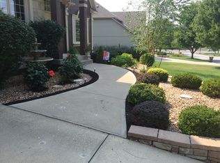 13407 W 128th Ter, Overland Park, KS 66213