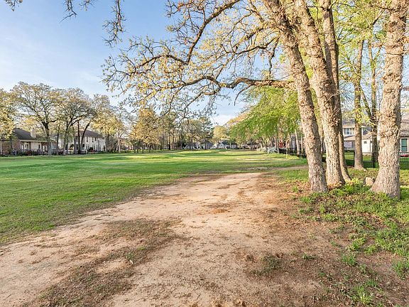 3rd image of Dogwood St Lot 18