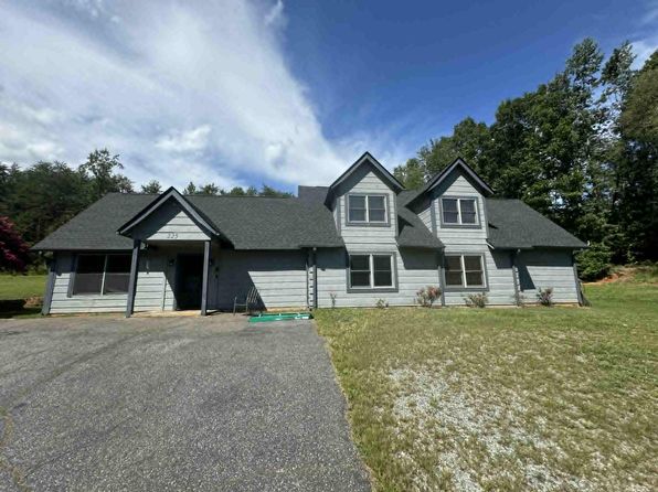 (undisclosed Address)