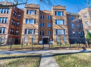 6810 S Paxton Ave #1S, Chicago, IL 60649
