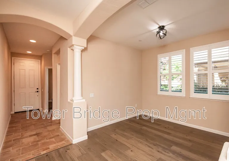 1457 Marseille Ln — Photo 6