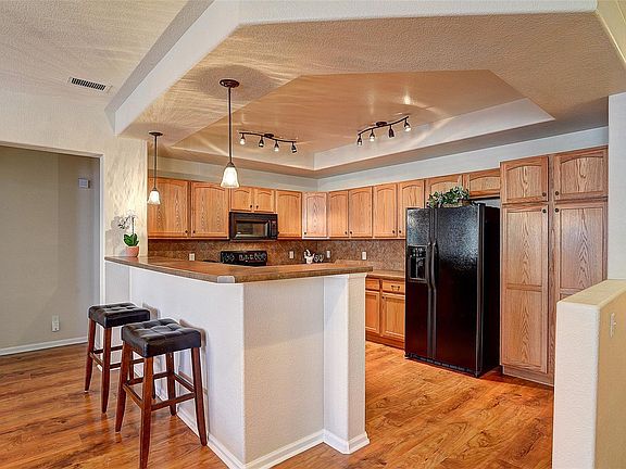 5th image of 10576 Parkington Ln Unit 34B