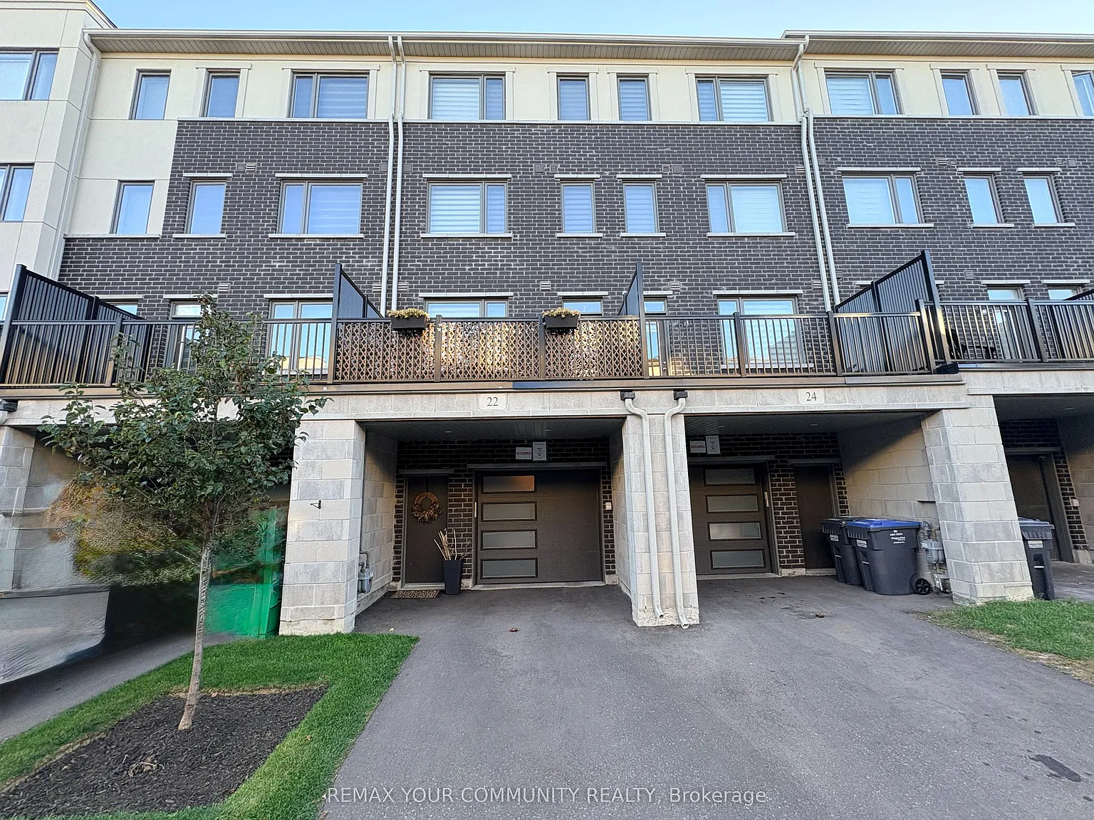 3 bed, $3,300 — Photo 2