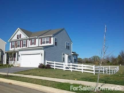 4th image of 805 Hampshire Dr