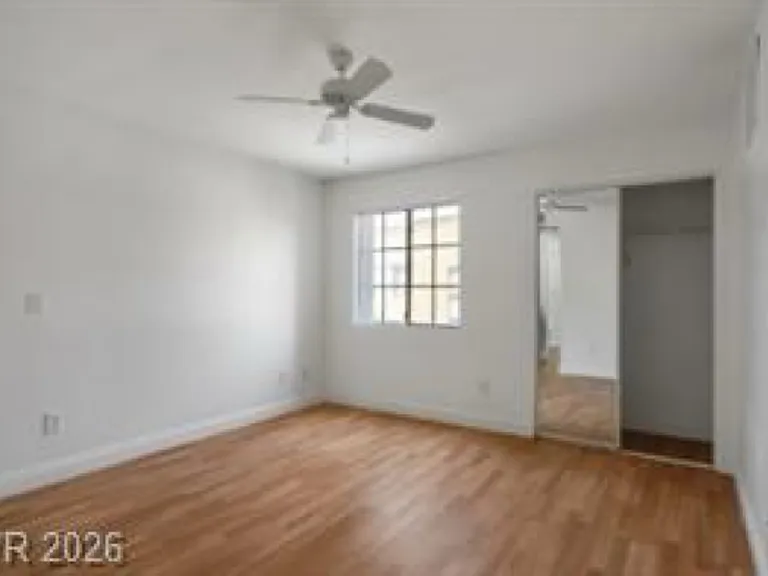 5170 S Jones Blvd #206 — Photo 10