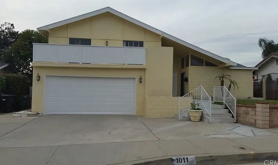 1st image of 1011 N Del Sol Ln