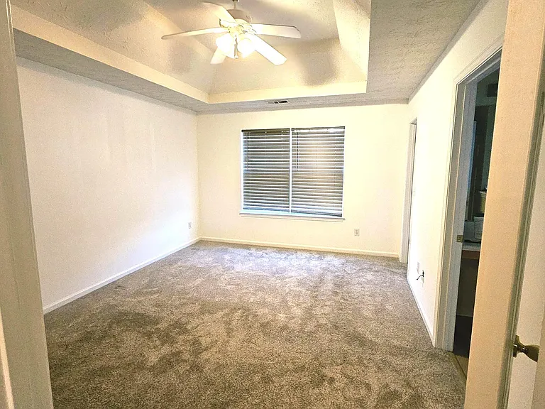 1278 Labrador Ln — Photo 9