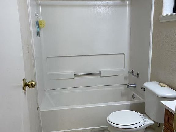 5th image of 1409 N 4th Ave