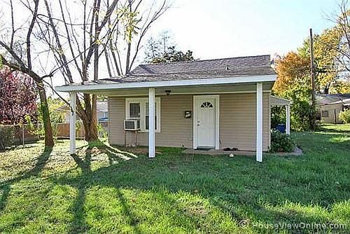 1st image of 651 Perry Ave