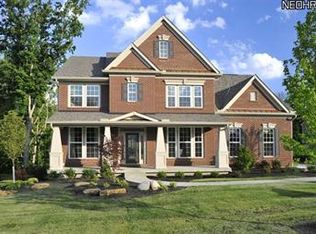 11050 Westwood Blvd, Columbia Station, OH 44028