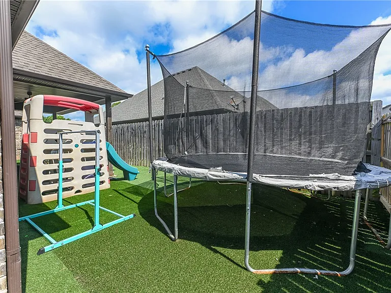 5824 W Persimmon St — Photo 17