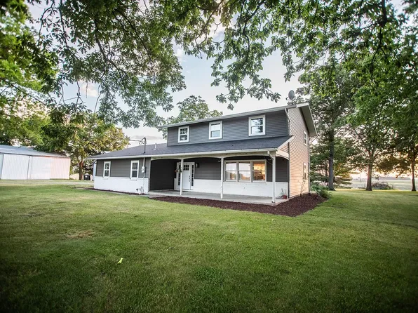 5935 S 225 W, Pleasant Lake, IN 46779