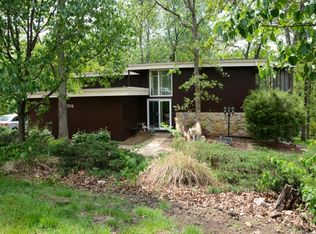 4702 Quivira Dr, Shawnee, KS 66216