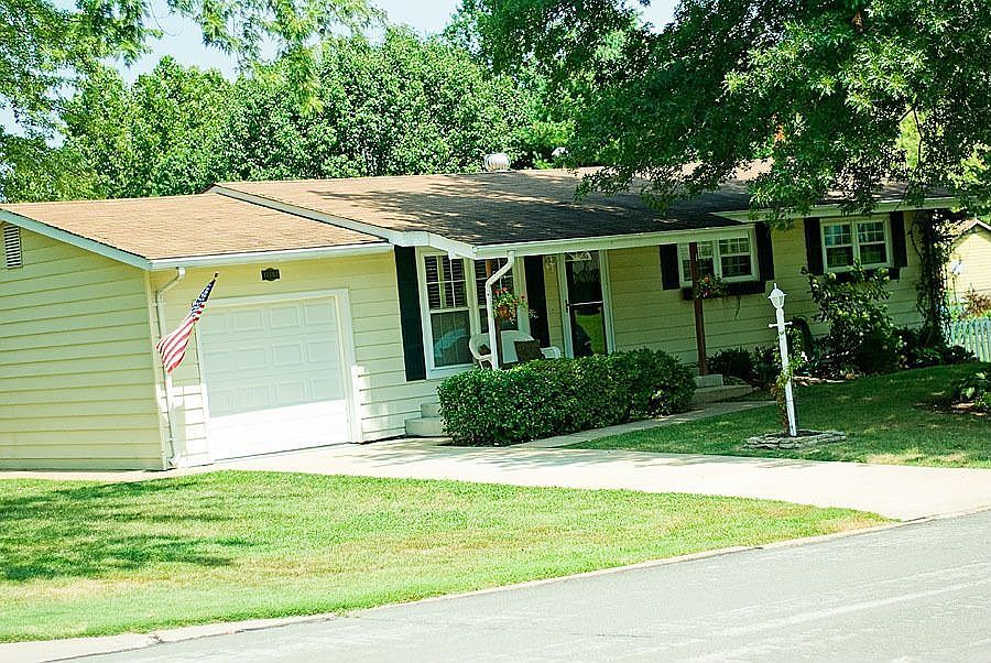 1st image of 11161 Golf Crest Dr