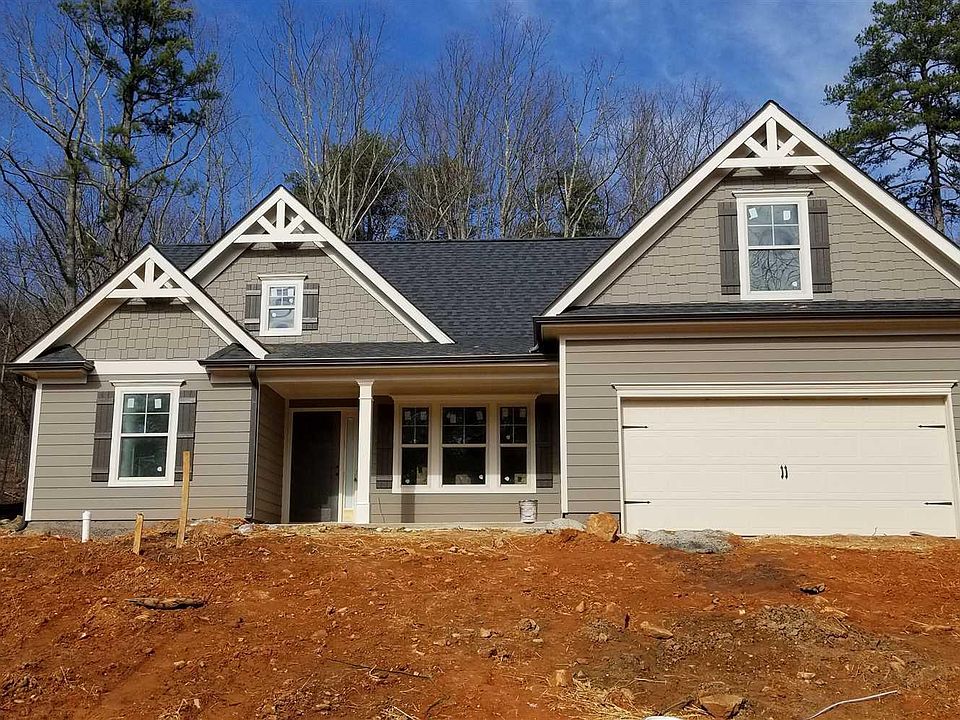 2nd image of 2130 Honeysuckle Dr