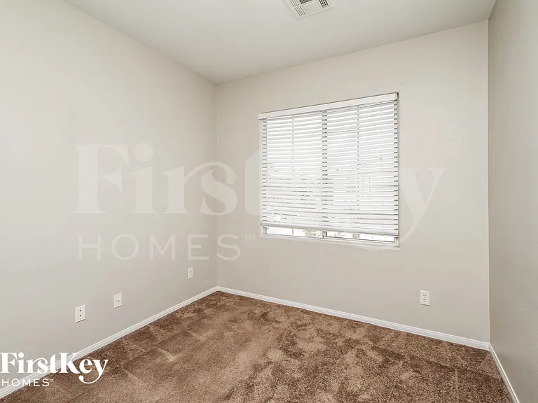 10678 Allegrini Dr — Photo 15