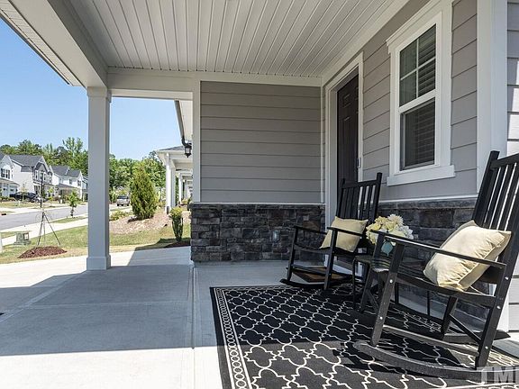 3rd image of 836 Wrights Creek Way