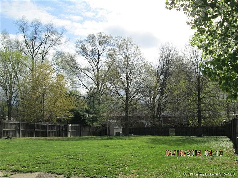 1st image of 2582 Hickoryvale Dr