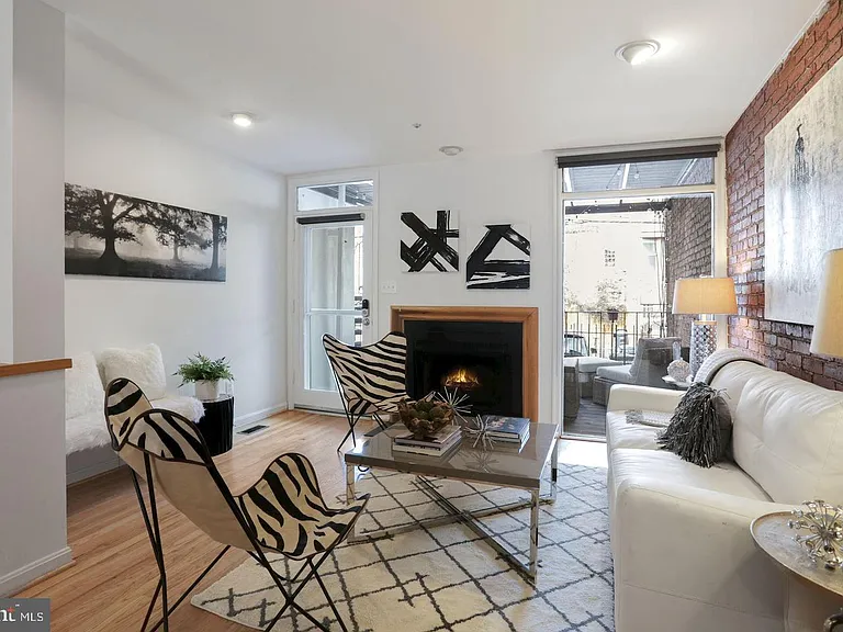 1753 Swann St NW #2 — Photo 6