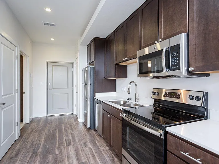 Brookside Apartments — Photo 52