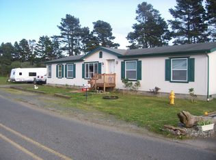 1011 Bowron Rd, Lakeside, OR 97449