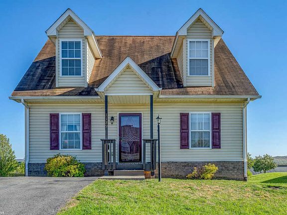 2nd image of 1129 New Village Dr NW