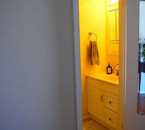 2nd image of 4477 Mentone St Unit 204